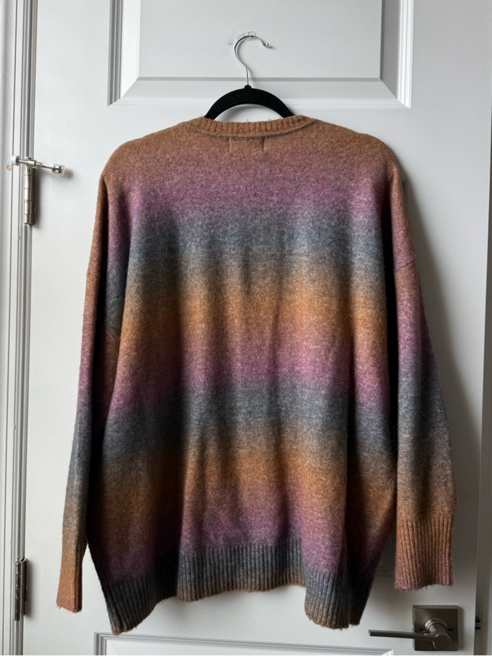 Old Navy Women’s Multicolor Ombre Sweater Size XL - Picture 2 of 5